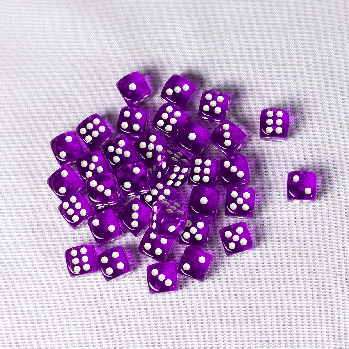 GEM Dice - 36 d6 de 12mm - Translúcido - Roxo - Imagem 2