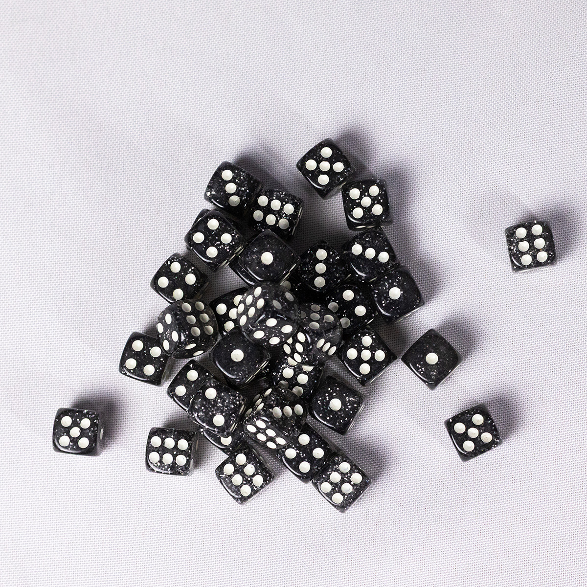 GEM Dice - 36 d6 de 12mm - Glitter - Preto - Imagem 2